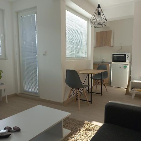 Studio Close To Town Centar Skopie Exterior foto